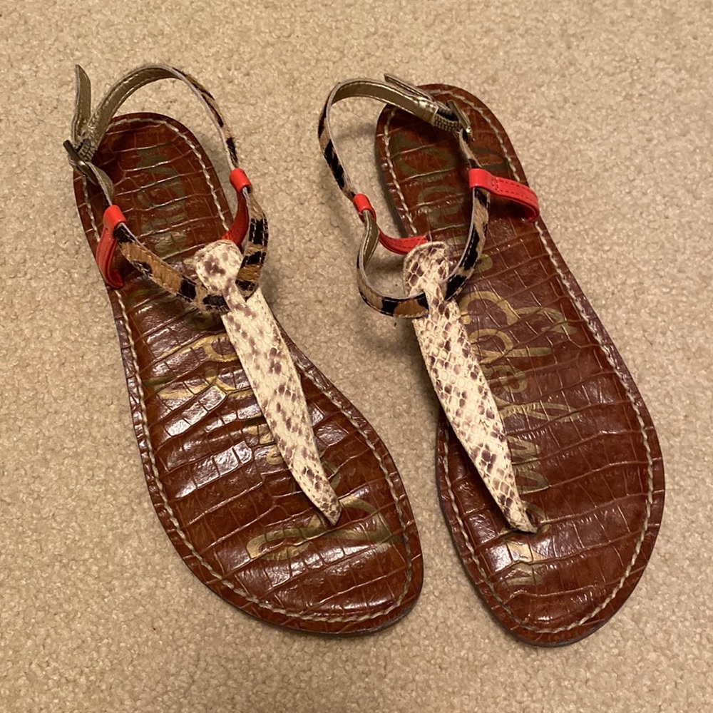 SANDALS